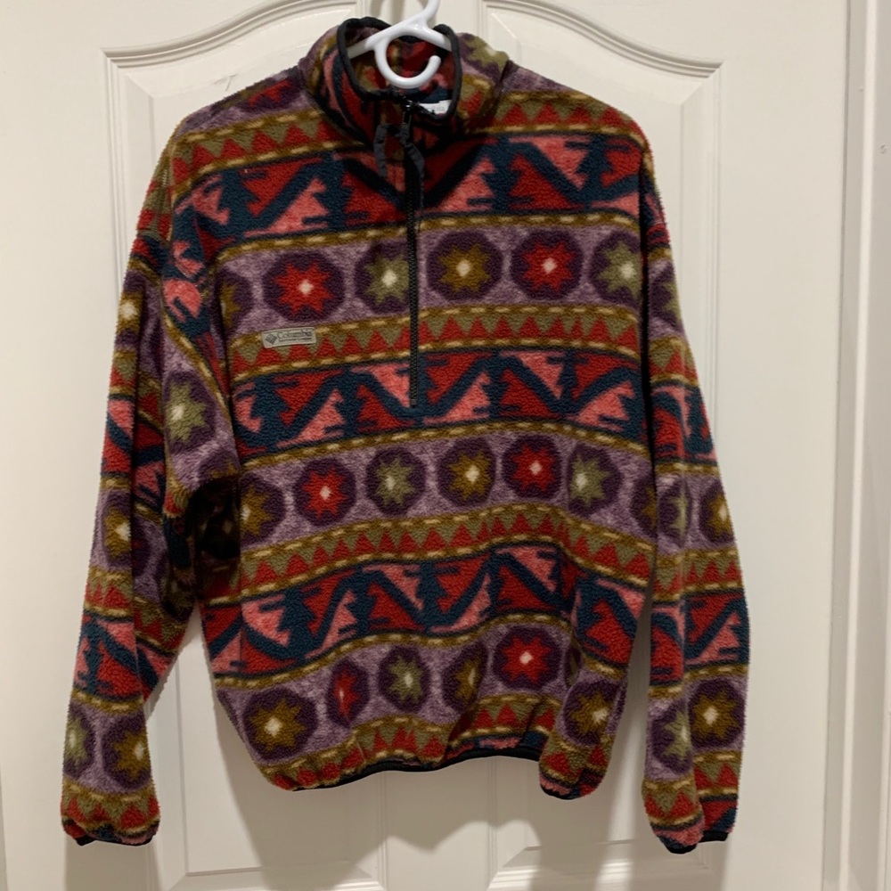 Fleece half zip pullover